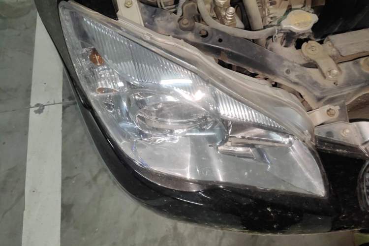 Used Toyota Corolla EX 2011 1.6L Manual Luxury Edition Right Front Headlight