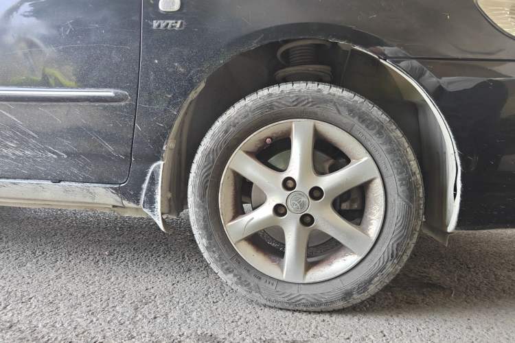 Used Toyota Corolla EX 2011 1.6L Automatic Classic Edition Right Front Wheel Hub