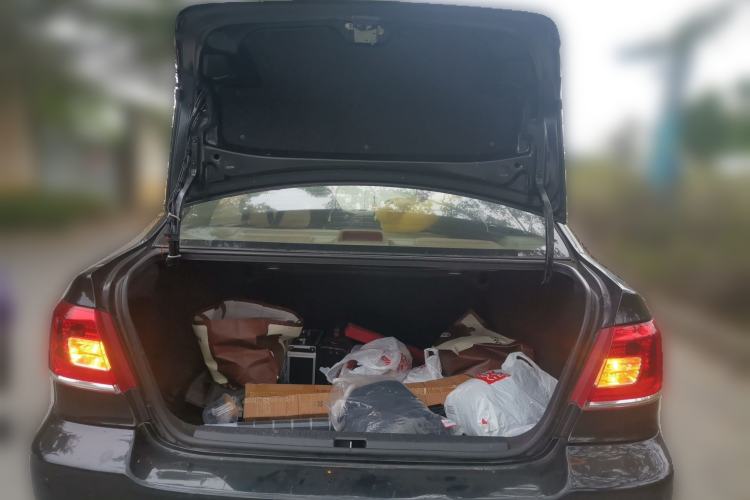Used Toyota Corolla EX 2011 1.6L Automatic Classic Edition Trunk