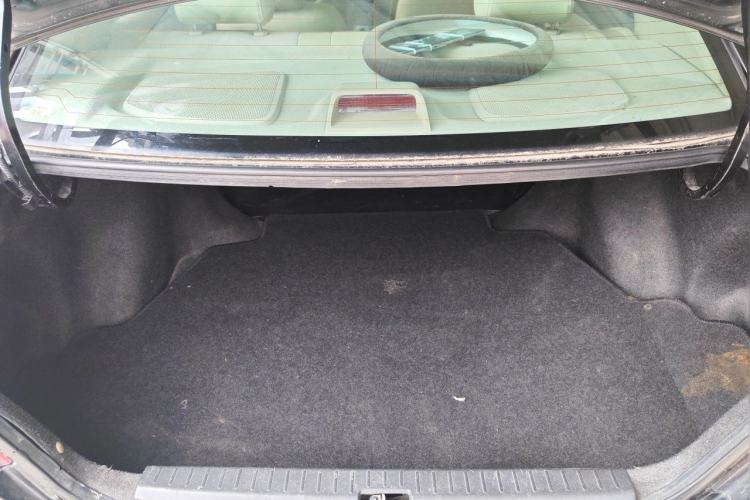 Used Toyota Corolla EX 2011 1.6L Automatic Classic Edition Trunk