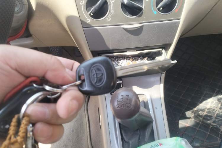 Used Toyota Corolla EX 2011 1.6L Manual Classic Edition Vehicle Key