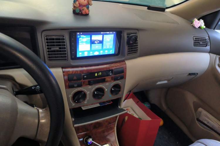 Used Toyota Corolla EX 2011 1.6L Automatic Classic Edition Audio And AC Panel