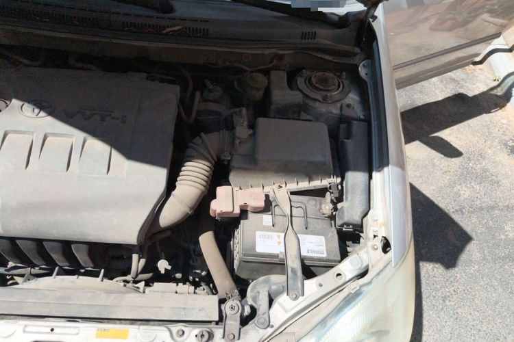 Used Toyota Corolla EX 2011 1.6L Automatic Classic Edition Engine Bay Left