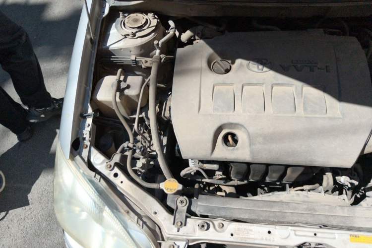 Used Toyota Corolla EX 2011 1.6L Automatic Classic Edition Engine Bay Right