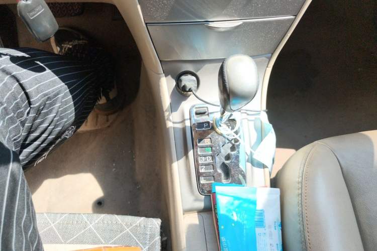 Used Toyota Corolla EX 2011 1.6L Automatic Classic Edition Gear Lever
