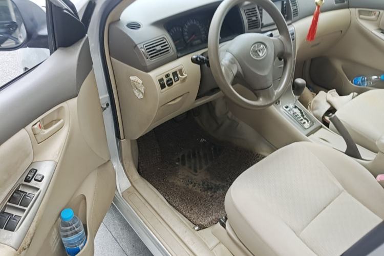 Used Toyota Corolla EX 2011 1.6L Automatic Classic Edition Driver Seat