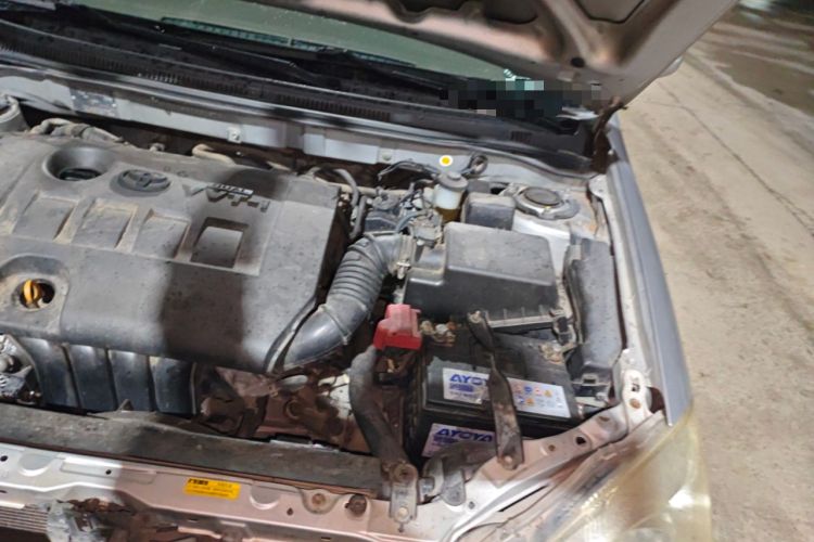 Used Toyota Corolla EX 2011 1.6L Manual Special Offer Version Engine Bay Left