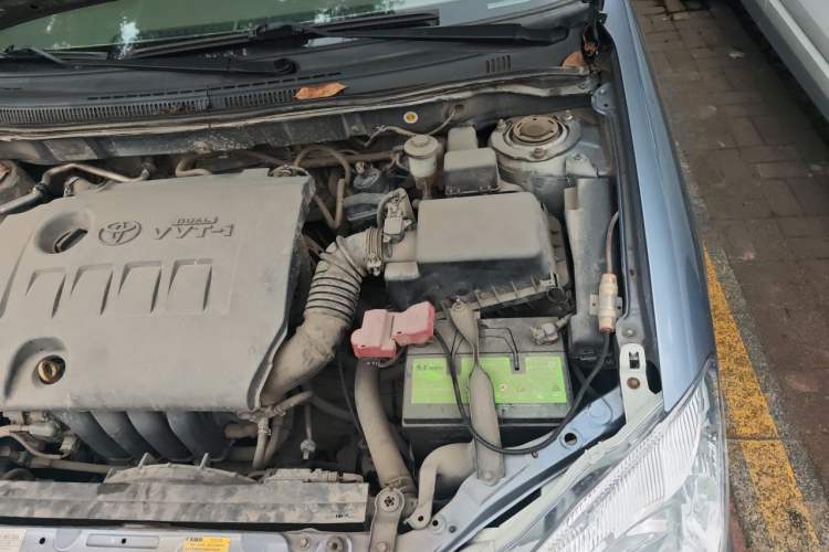 Used Toyota Corolla EX 2011 1.6L Automatic Classic Edition Engine Bay Left