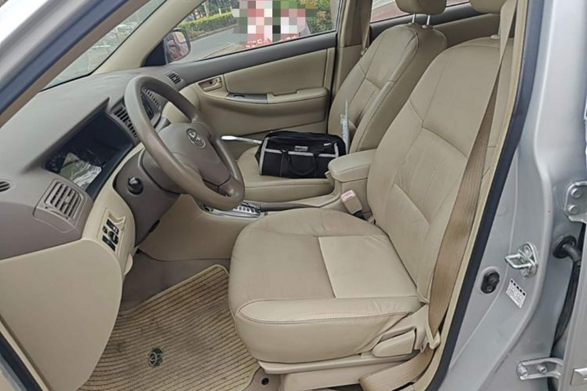 Used Toyota Corolla EX 2011 1.6L Automatic Luxury Edition Left Front Seat