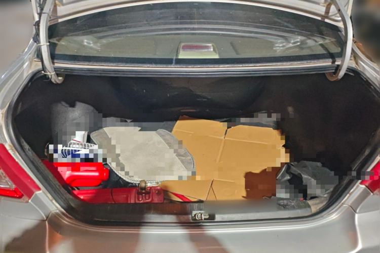 Used Toyota Corolla EX 2011 1.6L Manual Special Offer Version Trunk