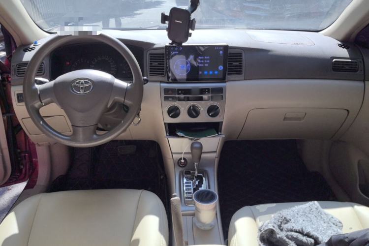 Used Toyota Corolla EX 2011 1.6L Automatic Luxury Edition Center Console