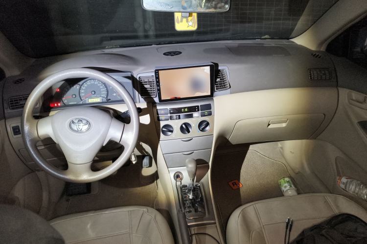 Used Toyota Corolla EX 2011 1.6L Automatic Classic Edition Center Console