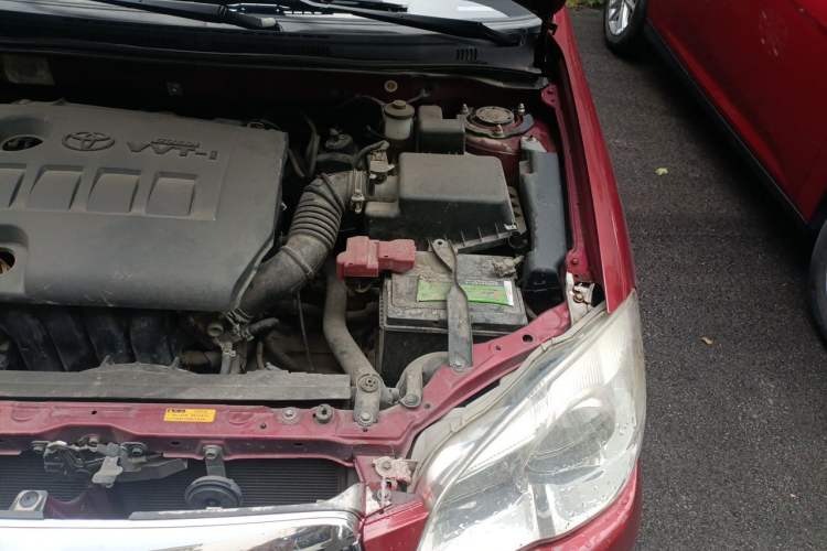 Used Toyota Corolla EX 2011 1.6L Automatic Classic Edition Engine Bay Left
