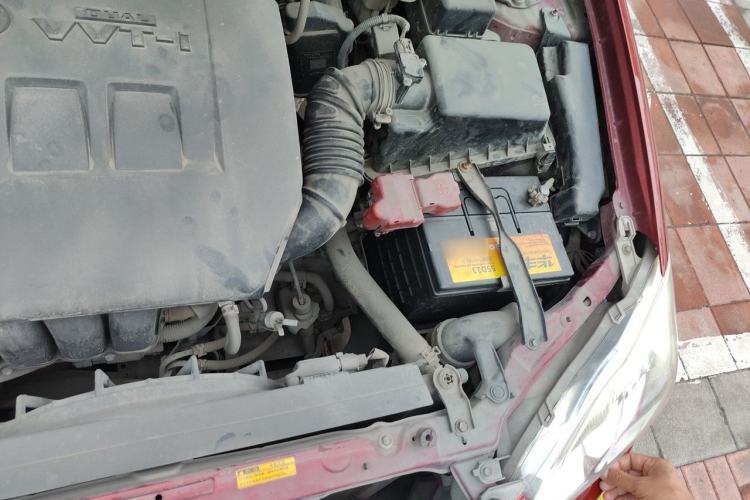 Used Toyota Corolla EX 2011 1.6L Automatic Classic Edition Engine Bay Left