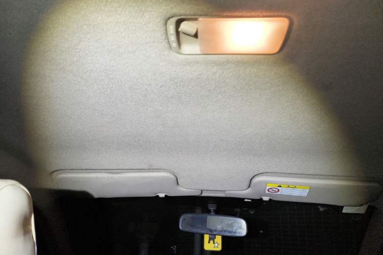 Used Toyota Corolla EX 2011 1.6L Automatic Classic Edition Headliner