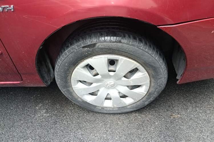 Used Toyota Corolla EX 2011 1.6L Automatic Classic Edition Right Front Wheel Hub