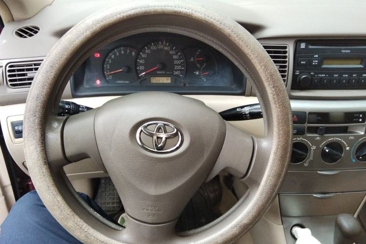 Used Toyota Corolla EX 2011 1.6L Automatic Luxury Edition Steering Wheel
