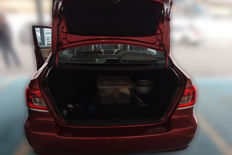Used Toyota Corolla EX 2011 1.6L Automatic Luxury Edition Trunk