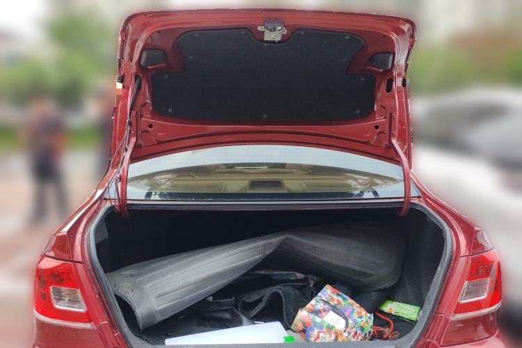 Used Toyota Corolla EX 2011 1.6L Automatic Classic Edition Trunk