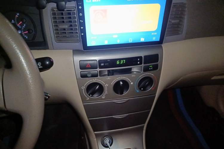 Used Toyota Corolla EX 2011 1.6L Manual Classic Edition Audio And AC Panel