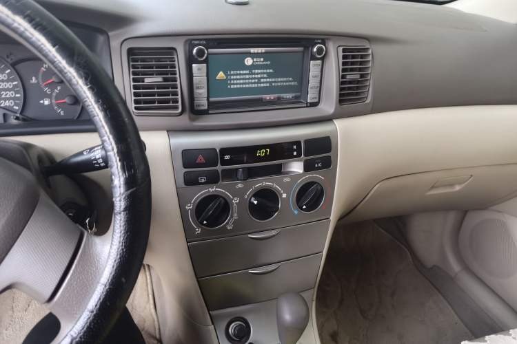 Used Toyota Corolla EX 2011 1.6L Automatic Luxury Edition Audio And AC Panel