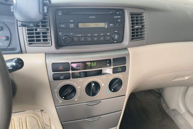 Used Toyota Corolla EX 2011 1.6L Automatic Classic Edition Audio And AC Panel