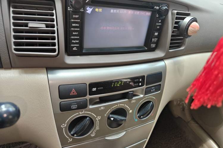Used Toyota Corolla EX 2011 1.6L Automatic Classic Edition Audio And AC Panel