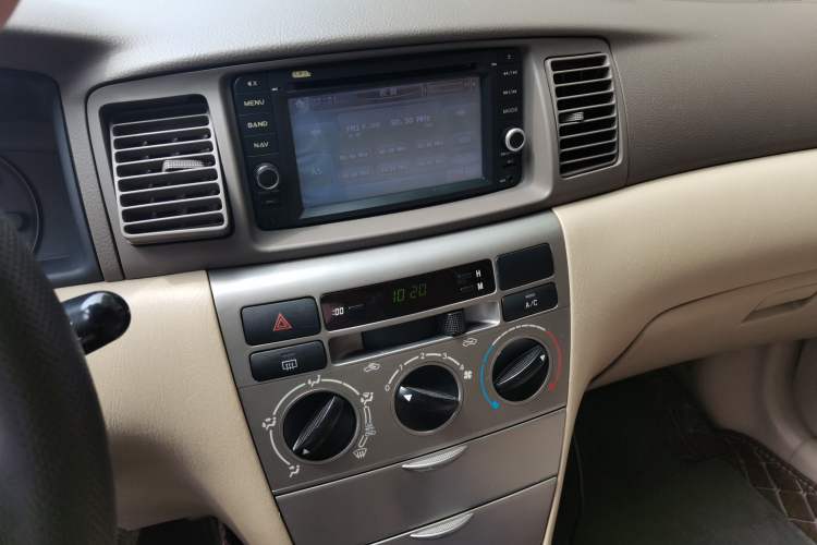 Used Toyota Corolla EX 2011 1.6L Automatic Classic Edition Audio And AC Panel