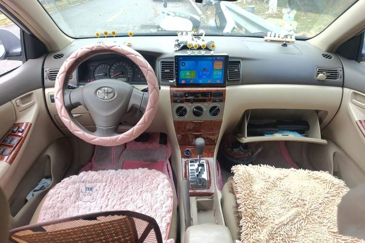 Used Toyota Corolla EX 2011 1.6L Automatic Classic Edition Center Console