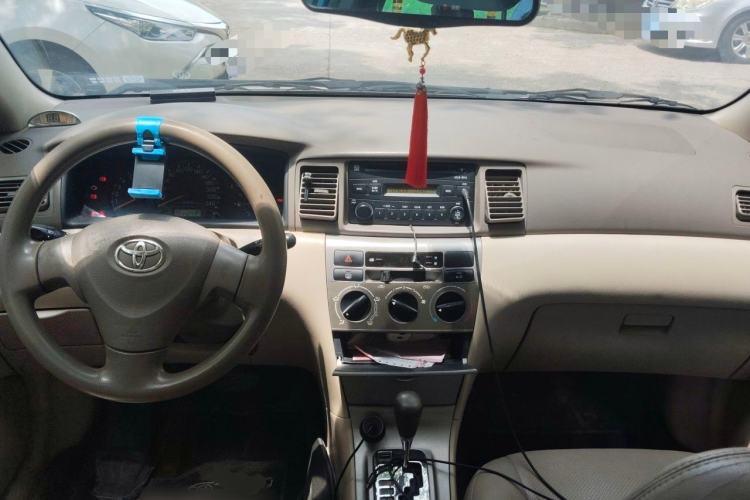 Used Toyota Corolla EX 2011 1.6L Automatic Classic Edition Center Console