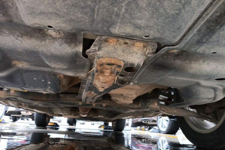 Used Toyota Corolla EX 2011 1.6L Manual Luxury Edition Chassis Front