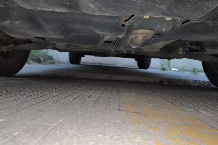 Used Toyota Corolla EX 2011 1.6L Manual Classic Edition Chassis Front