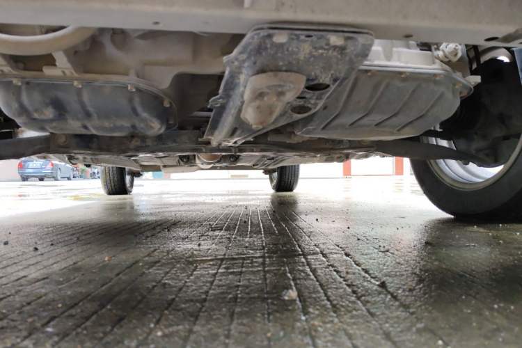 Used Toyota Corolla EX 2011 1.6L Automatic Classic Edition Chassis Front