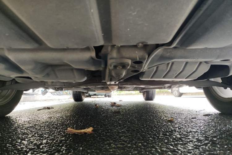 Used Toyota Corolla EX 2011 1.6L Automatic Classic Edition Chassis Front