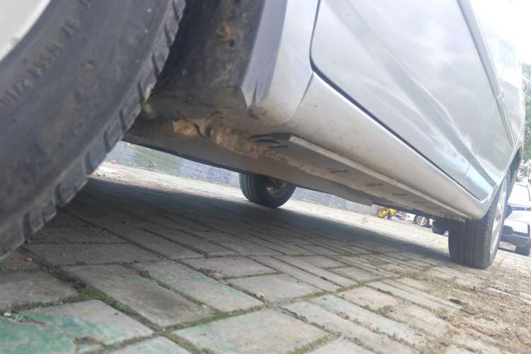 Used Toyota Corolla EX 2011 1.6L Automatic Luxury Edition Chassis Front Left