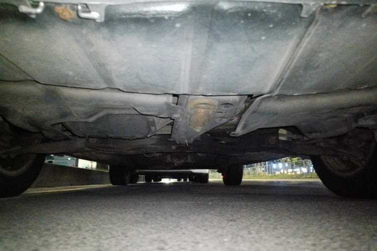 Used Toyota Corolla EX 2011 1.6L Manual Classic Edition Chassis Front