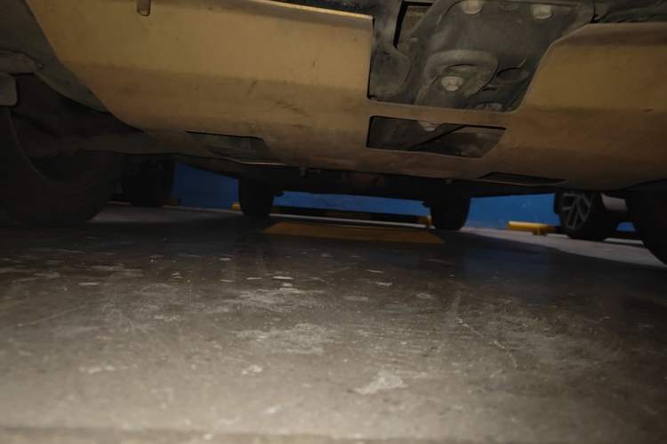 Used Toyota Corolla EX 2011 1.6L Manual Classic Edition Chassis Front