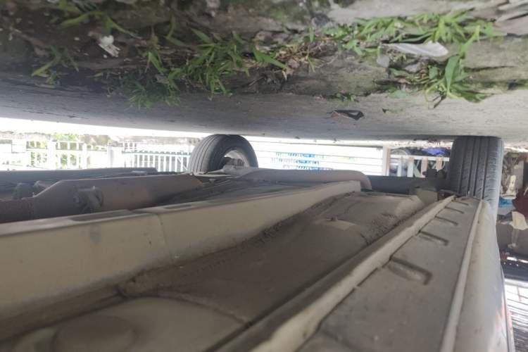 Used Toyota Corolla EX 2011 1.6L Automatic Luxury Edition Chassis Front Right