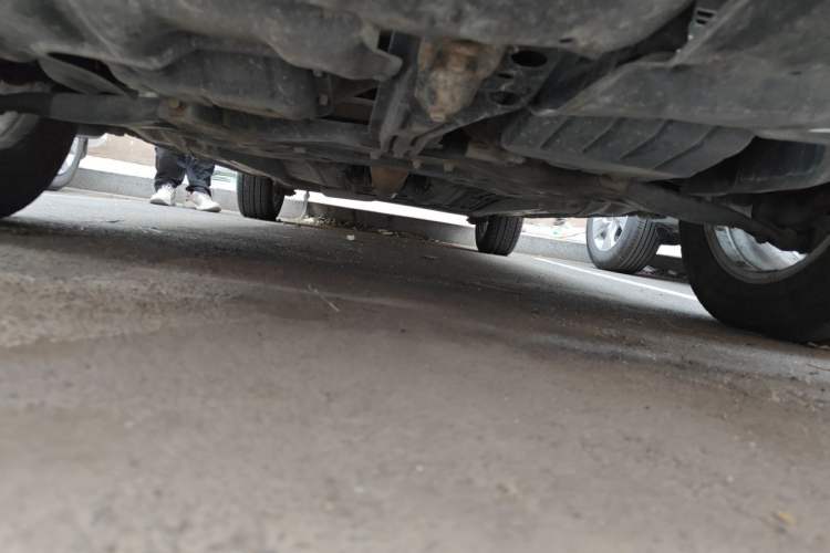 Used Toyota Corolla EX 2011 1.6L Automatic Luxury Edition Chassis Front