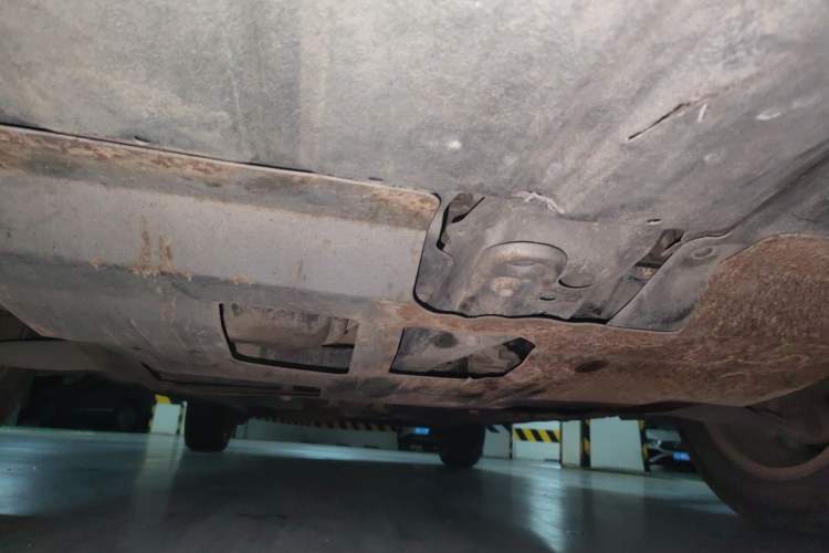 Used Toyota Corolla EX 2011 1.6L Automatic Luxury Edition Chassis Front