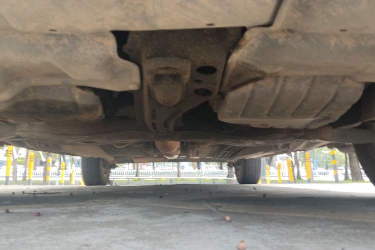 Used Toyota Corolla EX 2011 1.6L Automatic Classic Edition Chassis Front