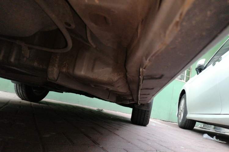Used Toyota Corolla EX 2011 1.6L Manual Luxury Edition Chassis Rear Right