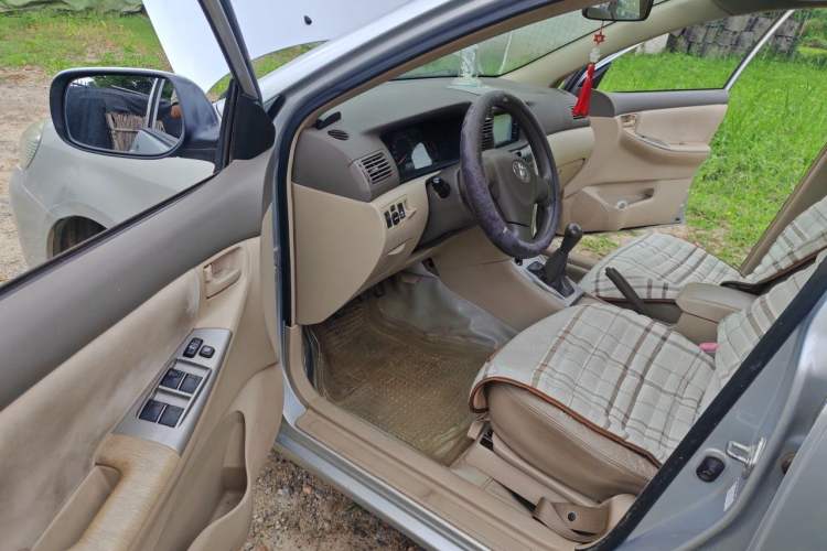 Used Toyota Corolla EX 2011 1.6L Manual Classic Edition Driver Seat