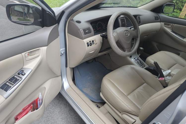 Used Toyota Corolla EX 2011 1.6L Automatic Luxury Edition Driver Seat