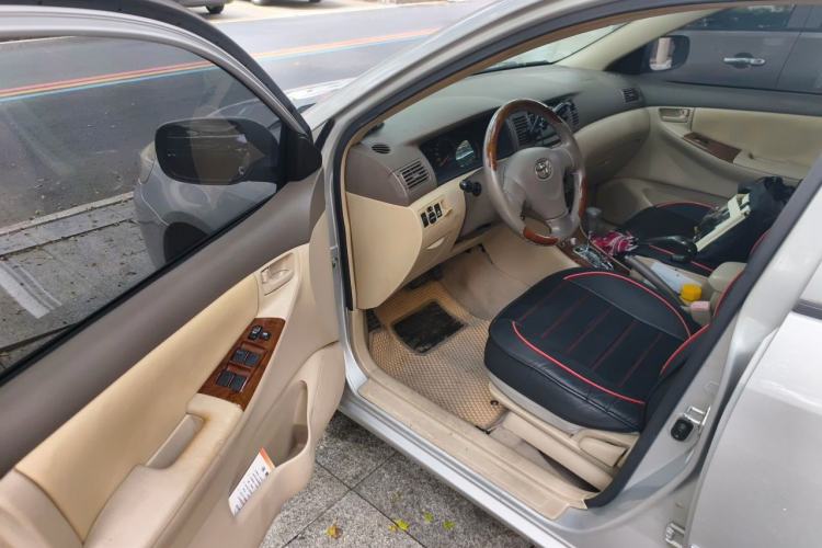 Used Toyota Corolla EX 2011 1.6L Automatic Classic Edition Driver Seat