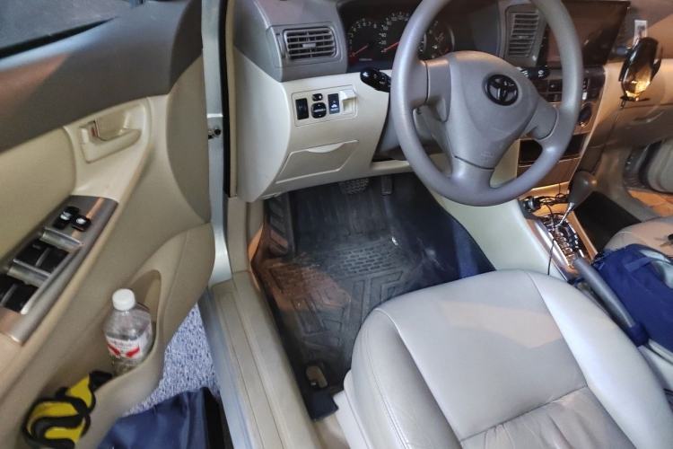 Used Toyota Corolla EX 2011 1.6L Automatic Luxury Edition Driver Seat