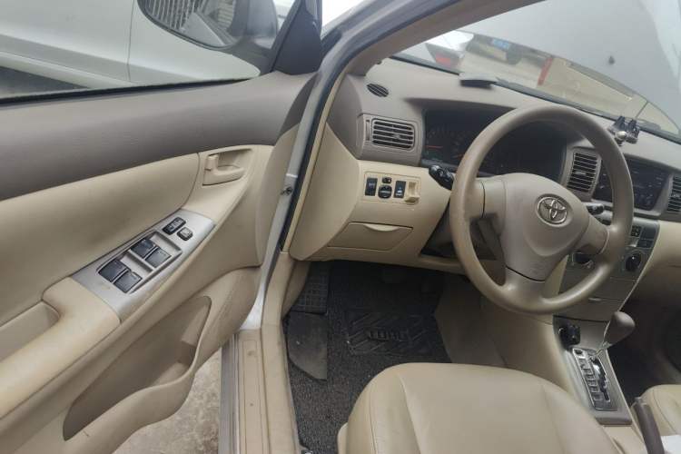 Used Toyota Corolla EX 2011 1.6L Automatic Luxury Edition Driver Seat