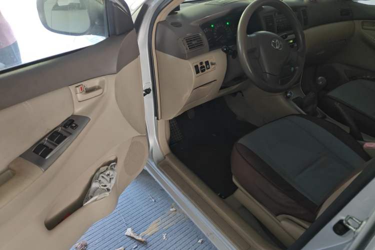 Used Toyota Corolla EX 2011 1.6L Manual Classic Edition Driver Seat
