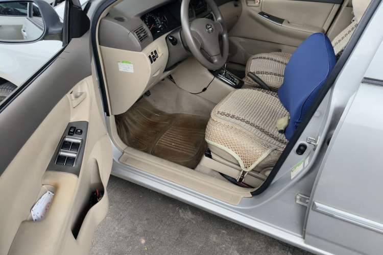 Used Toyota Corolla EX 2011 1.6L Automatic Classic Edition Driver Seat