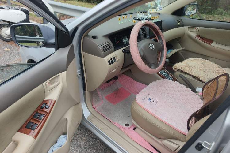 Used Toyota Corolla EX 2011 1.6L Automatic Classic Edition Driver Seat